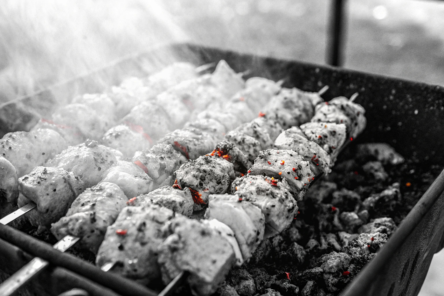 Gegrilltes Fleisch mit Gewürzmischung