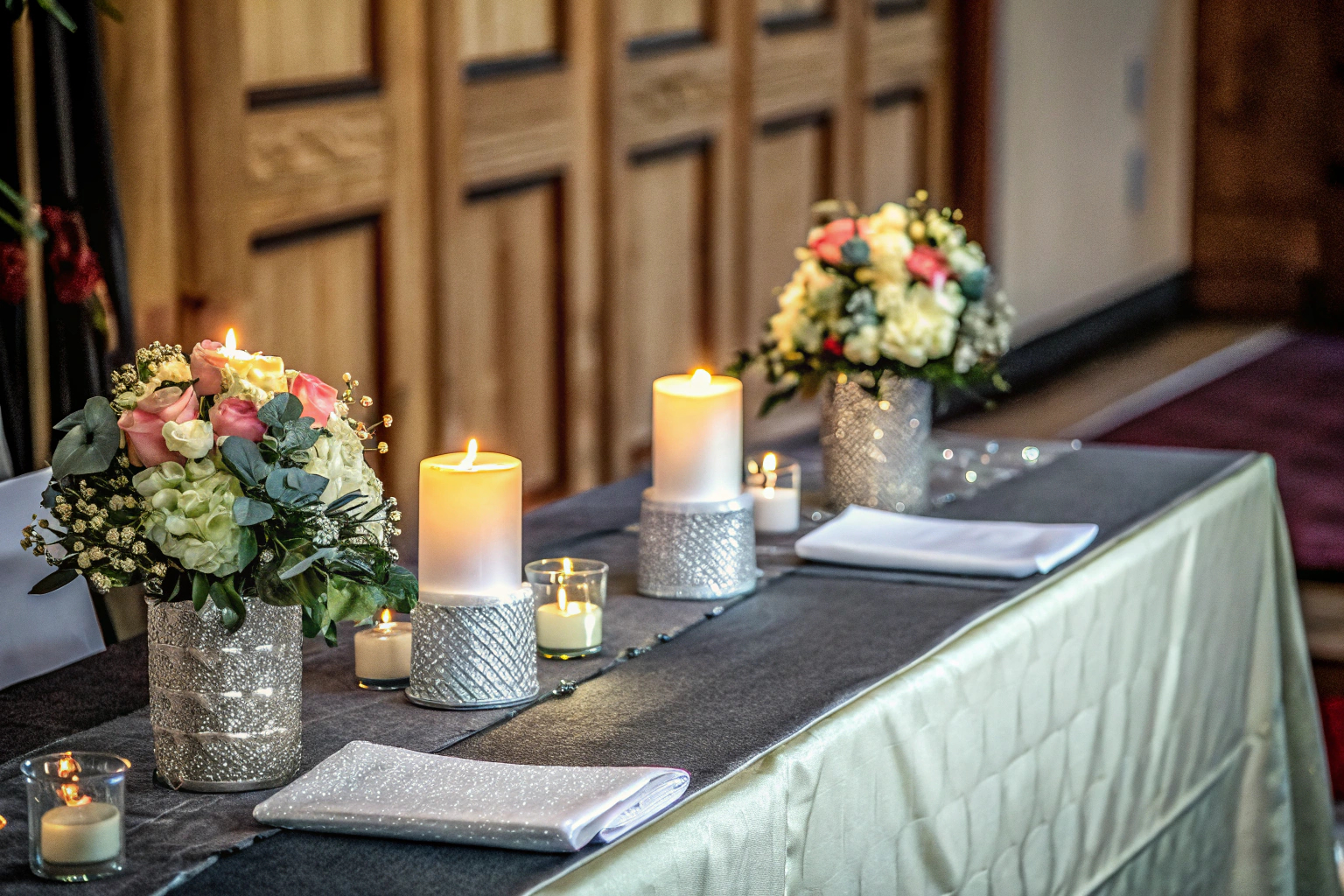 Hochzeitstisch Dekoration