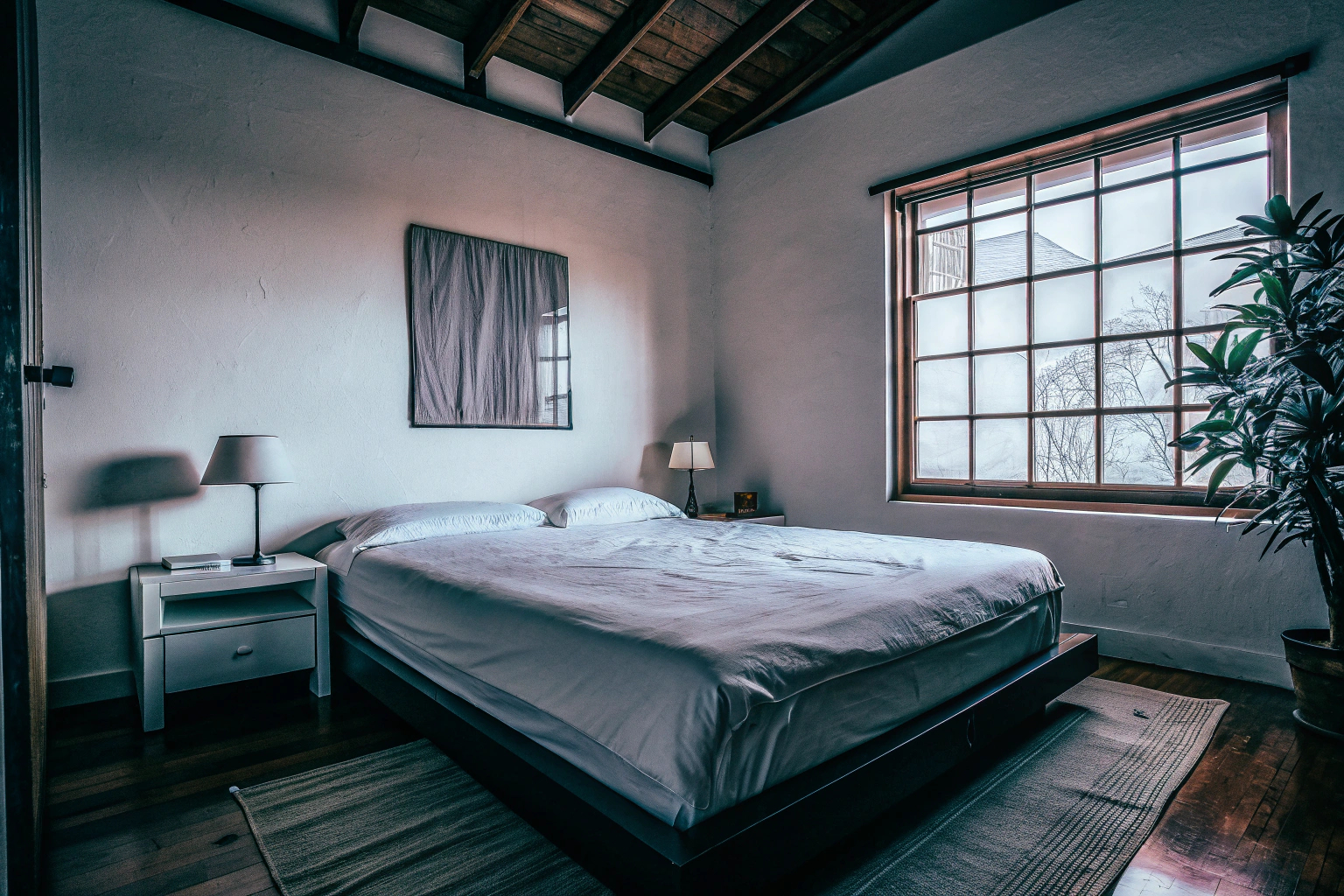 Minimalistisches Schlafzimmer