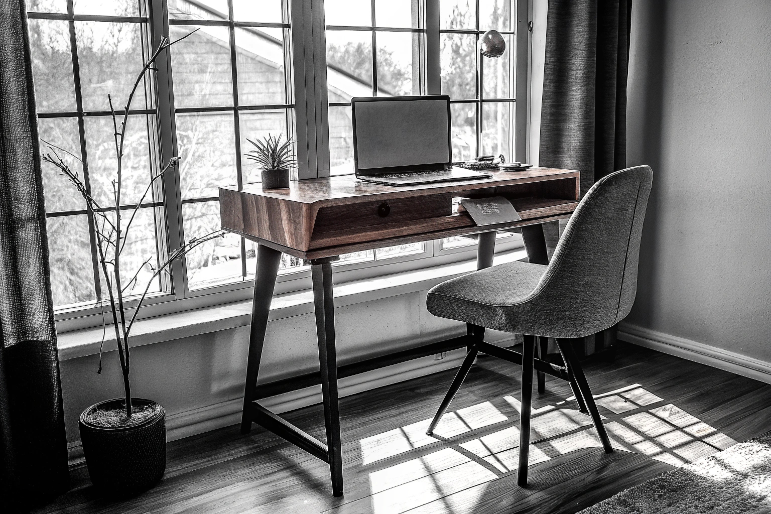 Ästhetisch ansprechendes Büro