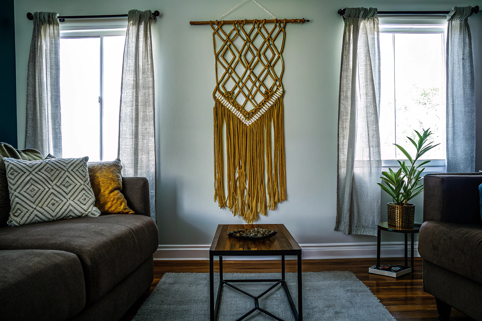 Makramee Wandbehang Wohnzimmer