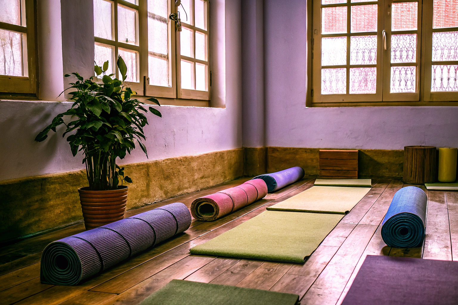 Yoga-Zubehör im Studio