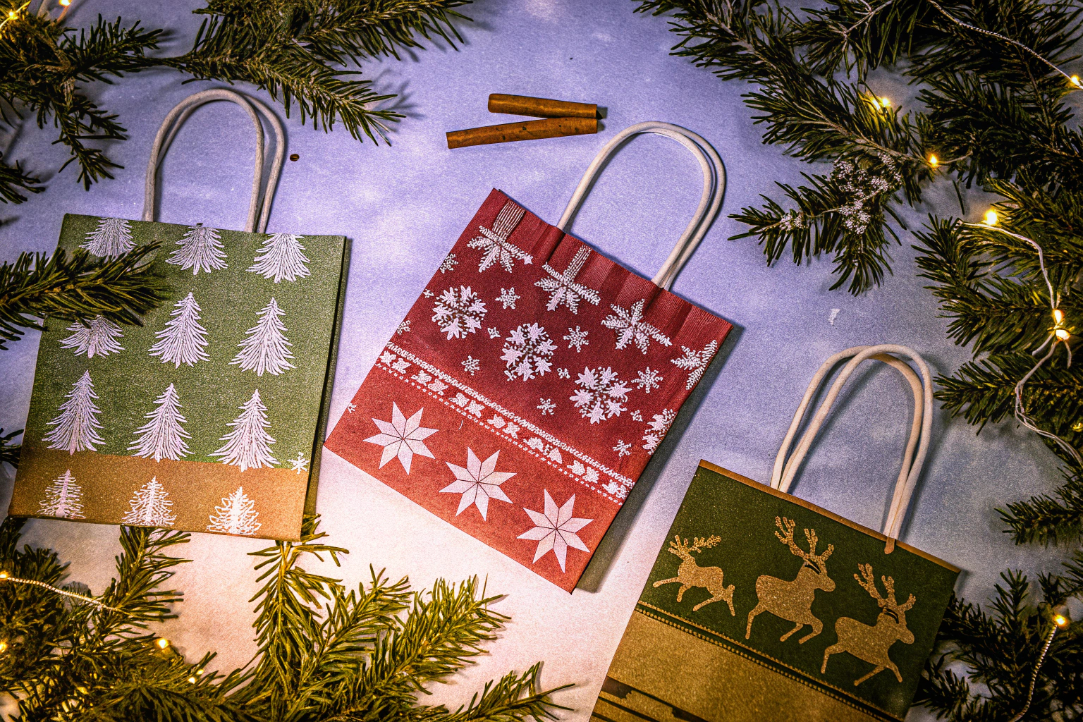 Weihnachtliche Geschenktüten