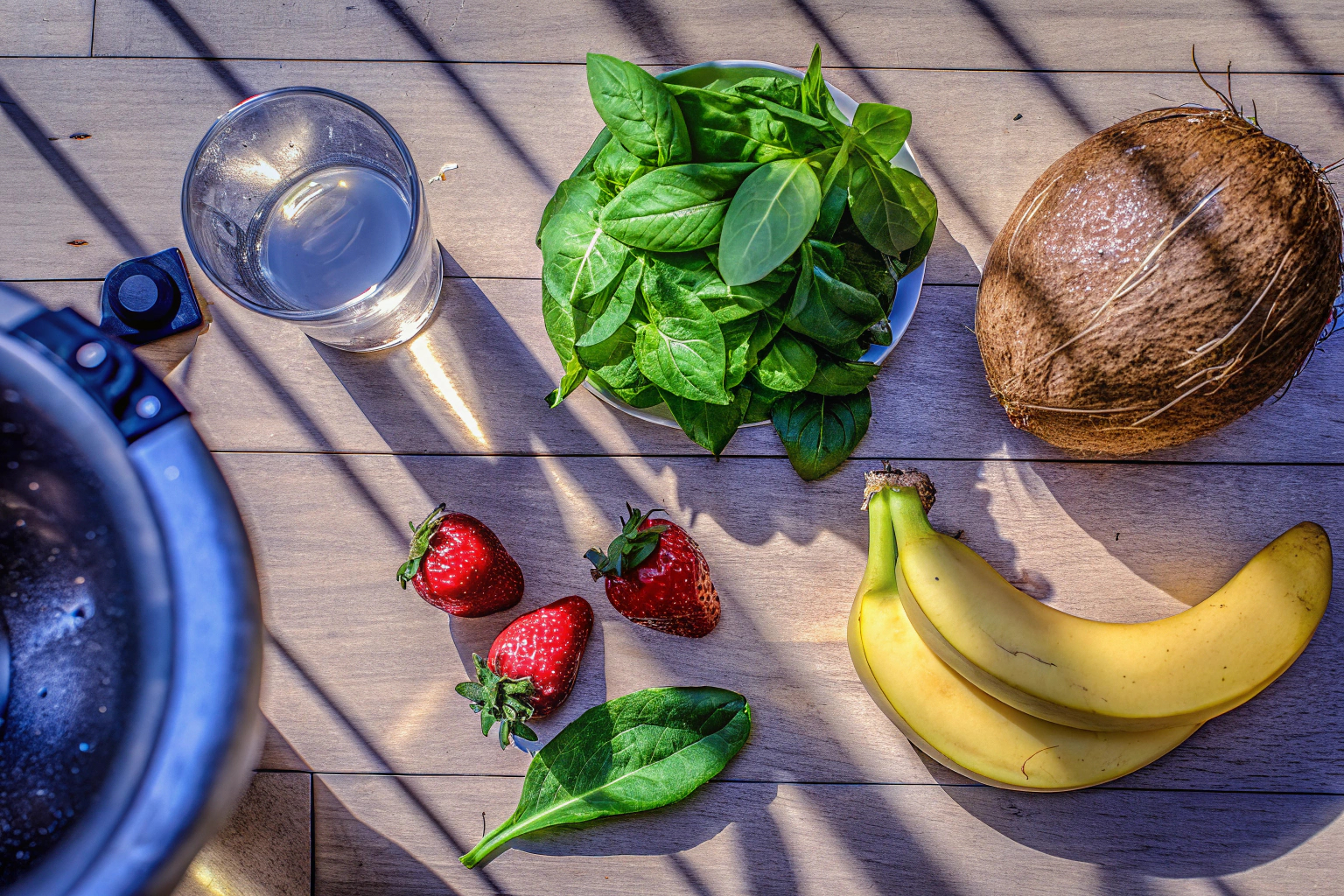 Frische Zutaten für gesunde Smoothies