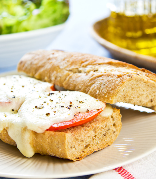 Tomate Mozzarella Baguette Tomate Mozzarella Baguette