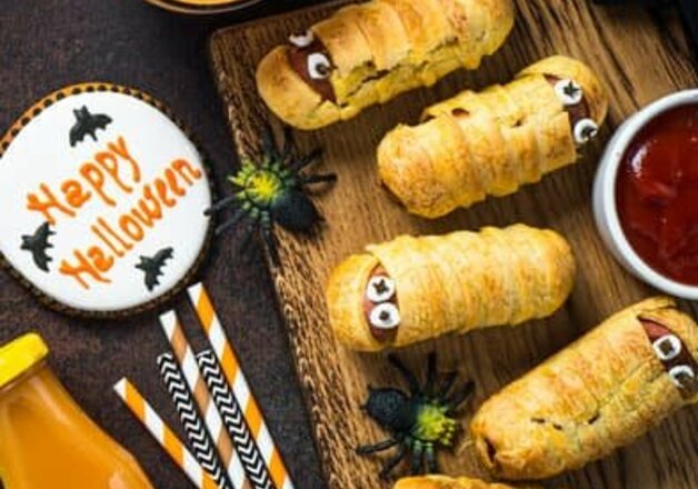 Gruselige Würstchen im Schlafrock