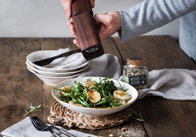 Handgefertigte Pfeffermühle im Geschenkset