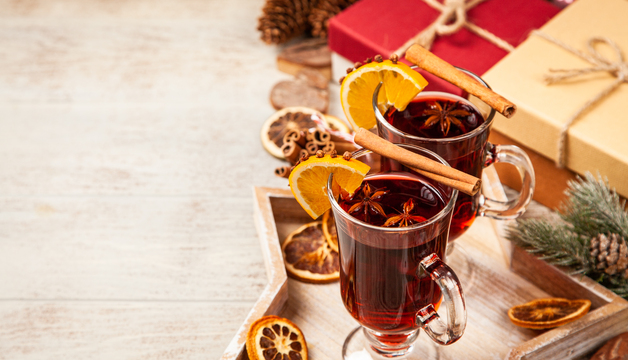Klassischer Glühwein Glühwein mit Glühweingewürz