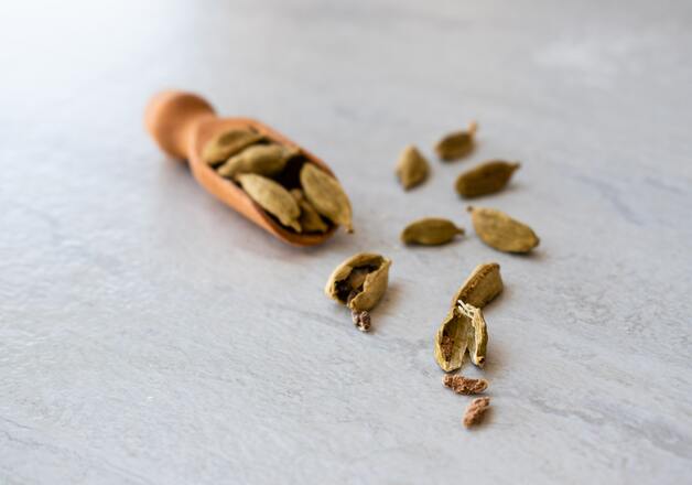 Kardamom Gewürz ganz