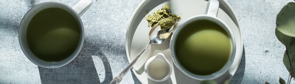 Fit mit Matcha Tee
